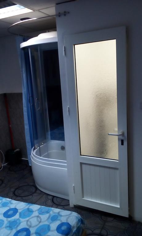 Garsoniera Del Dodo Apartment Alba Iulia Bagian luar foto